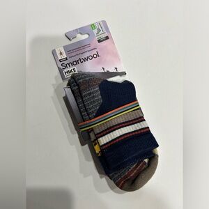 Smartwool Men's Medium Hike Stripe Light Crew Socks Blue Deep Navy Tan NWT